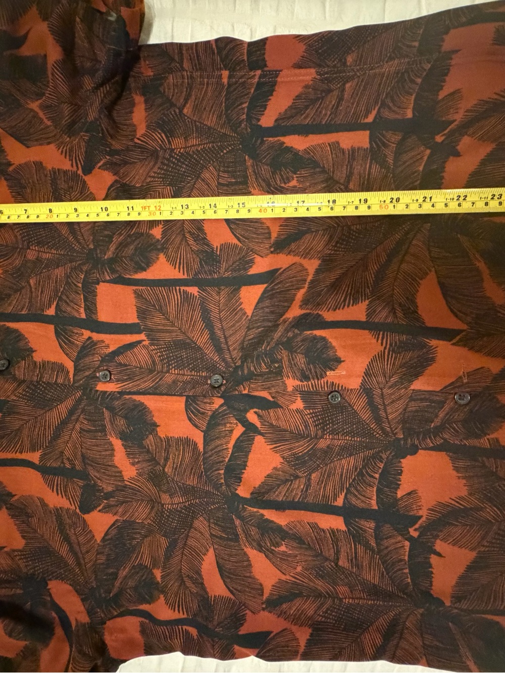 Express Men’s Short Sleeve Palm-Print Button Down Shirt in Rust and Black - Picture 7 of 7